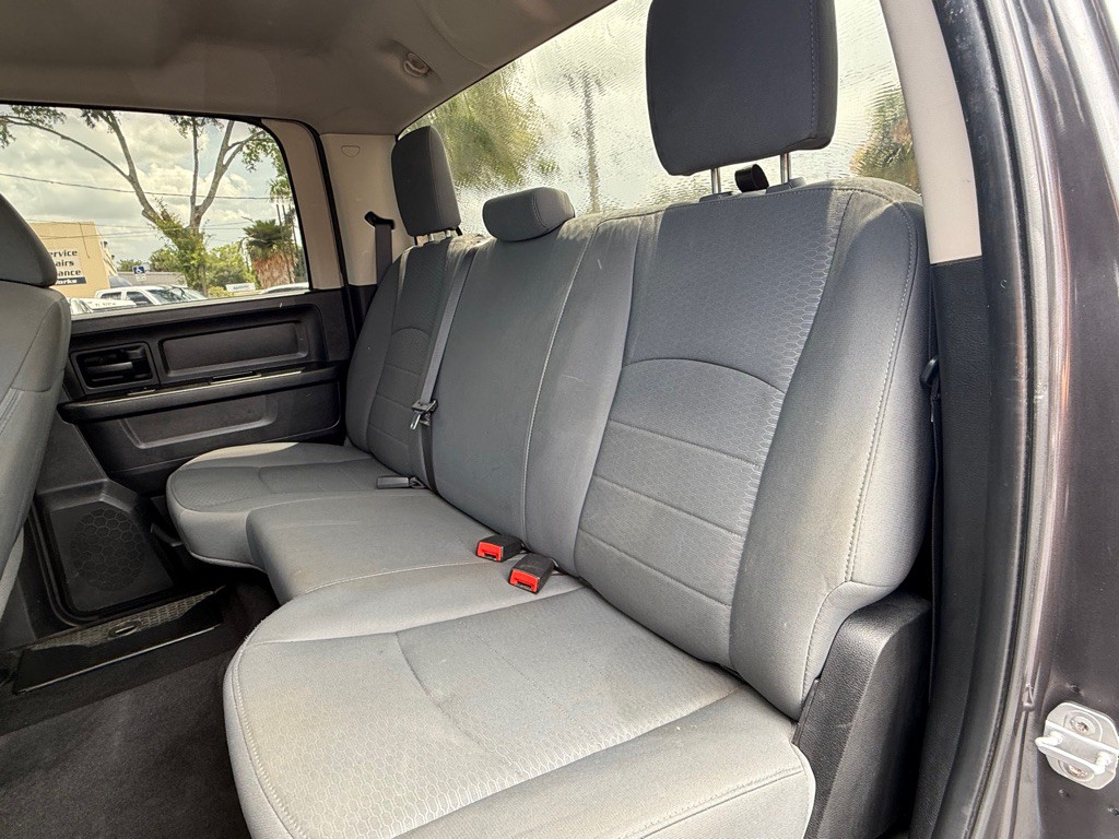 2015 RAM 1500 Image 24