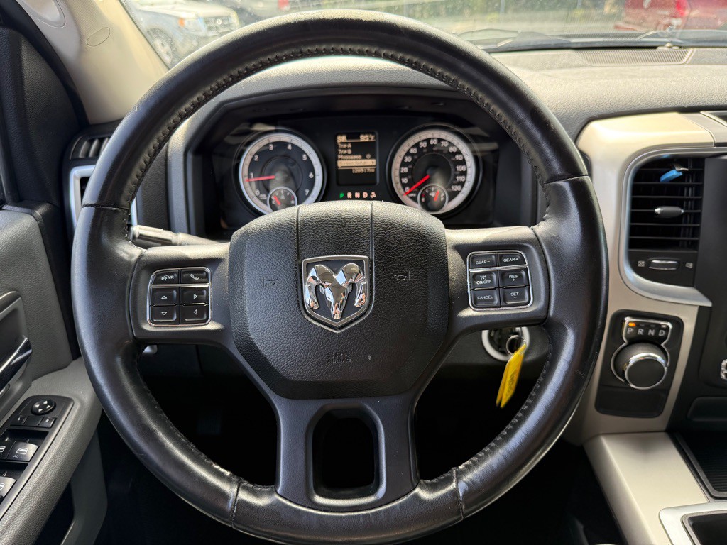 2015 RAM 1500 Image 13
