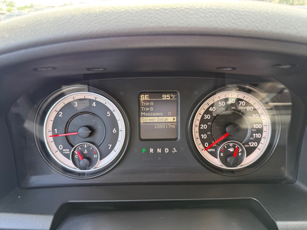 2015 RAM 1500 Image 14