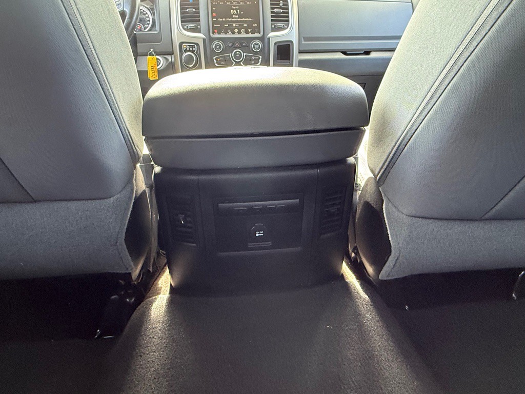 2015 RAM 1500 Image 26