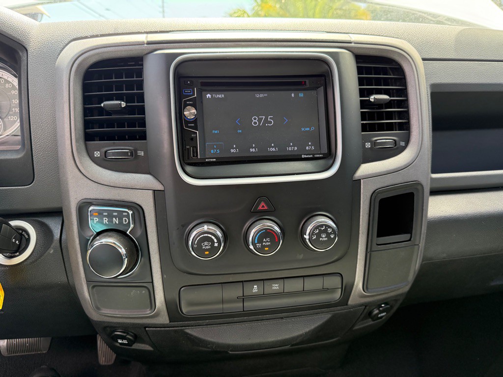 2014 RAM 1500 Image 14