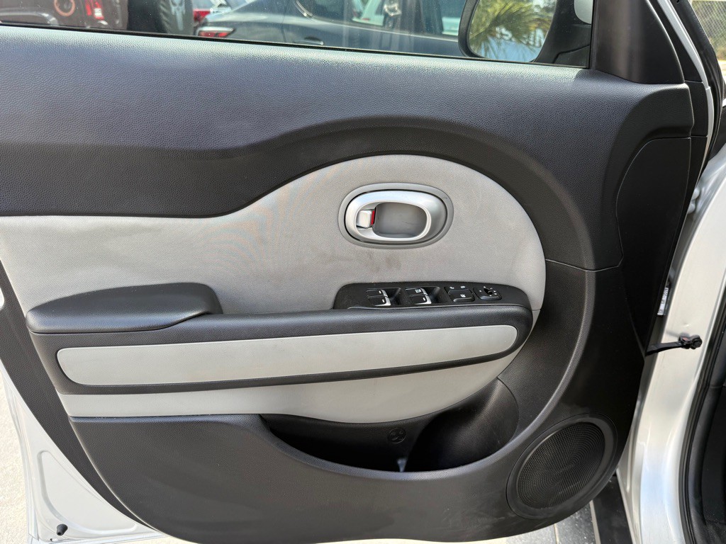 2018 Kia Soul Image 7
