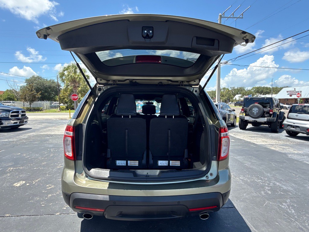 2012 Ford Explorer Image 6