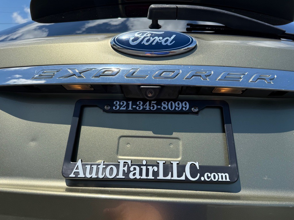 2012 Ford Explorer Image 7