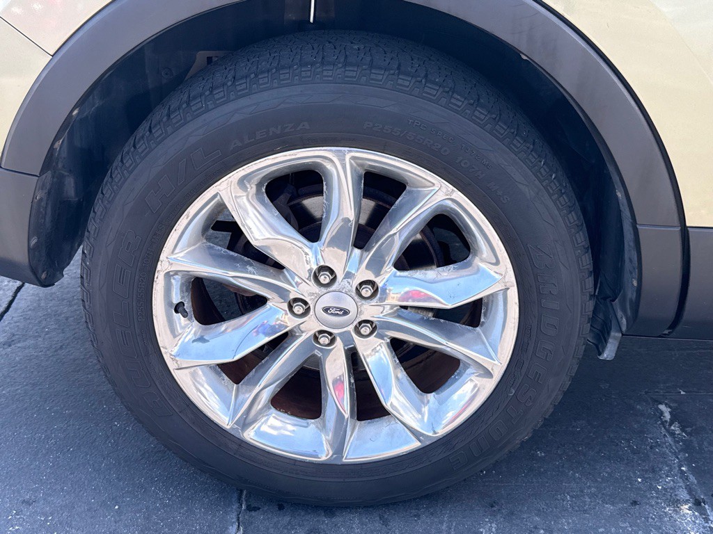 2012 Ford Explorer Image 27