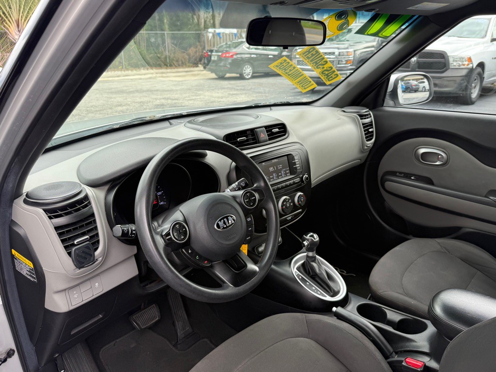 2017 Kia Soul Image 9