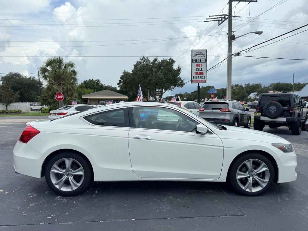 2011 Honda Accord Image 4
