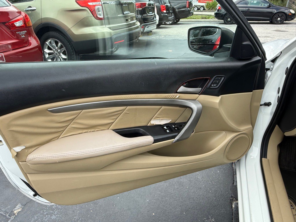 2011 Honda Accord Image 7