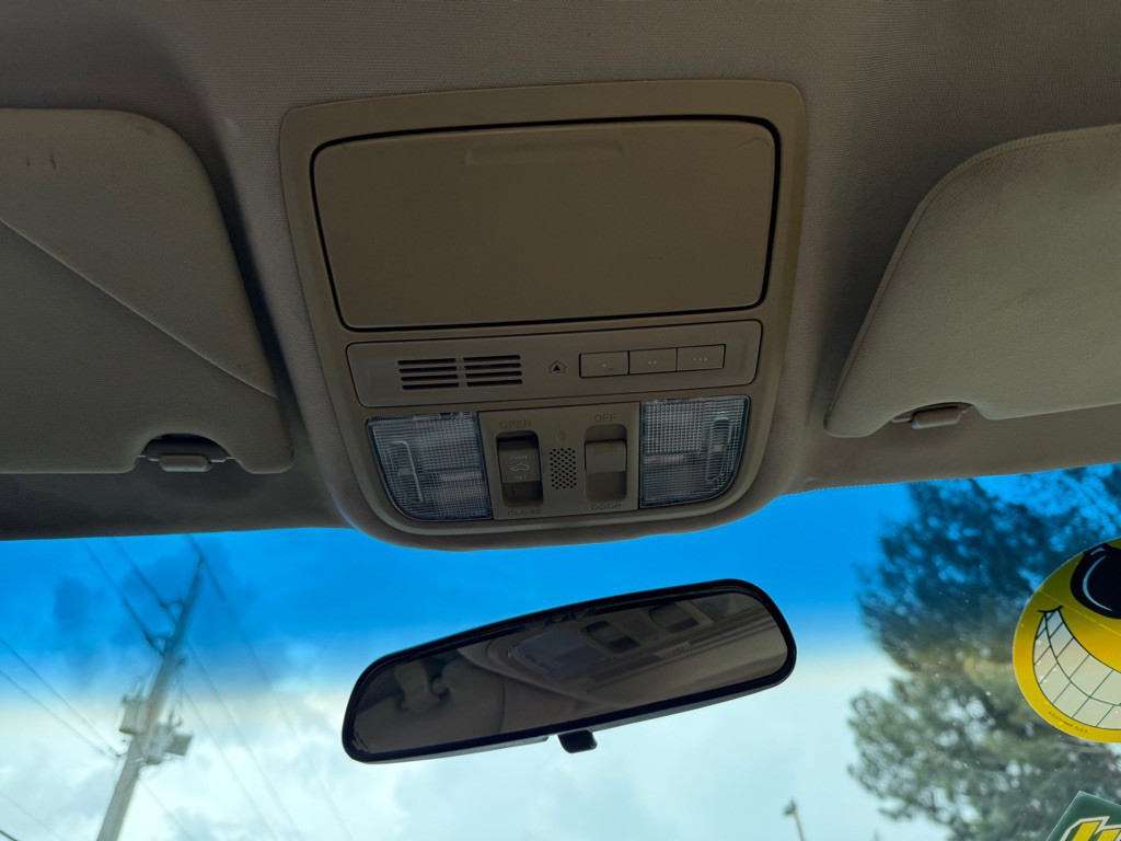 2011 Honda Accord Image 16
