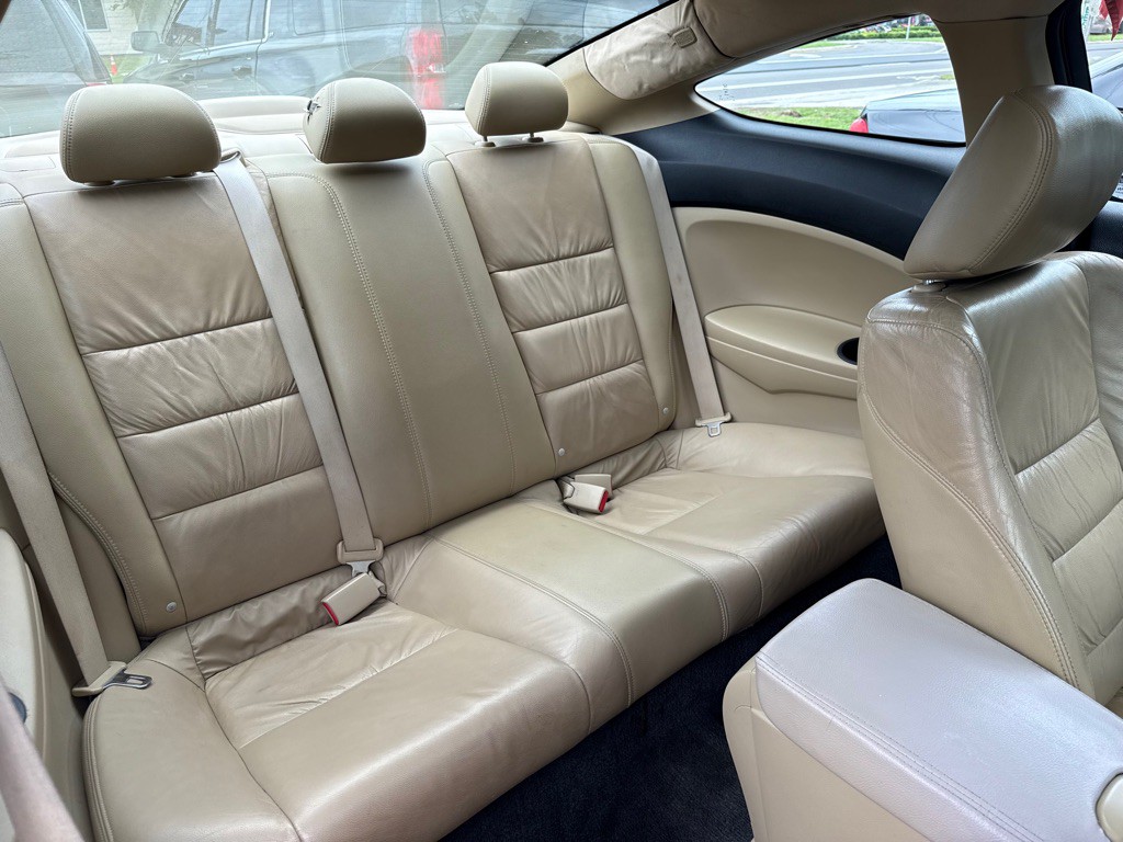 2011 Honda Accord Image 20