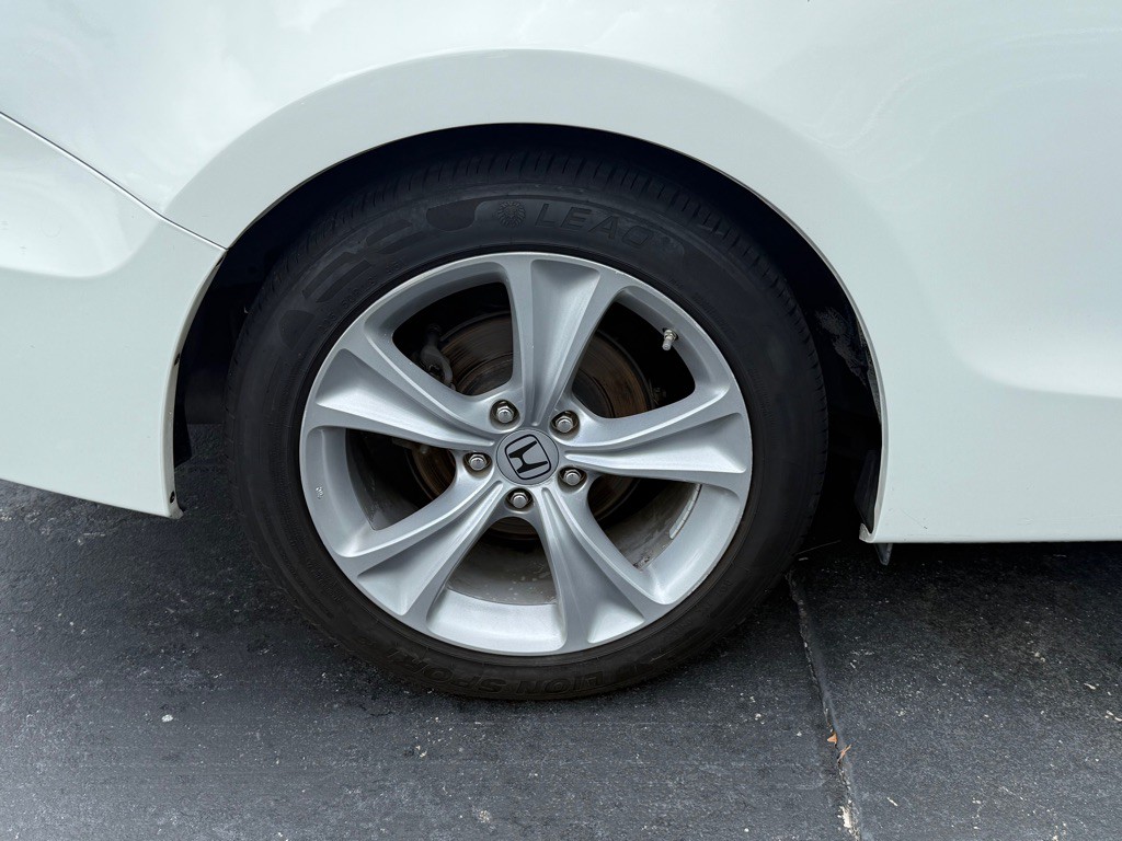 2011 Honda Accord Image 21