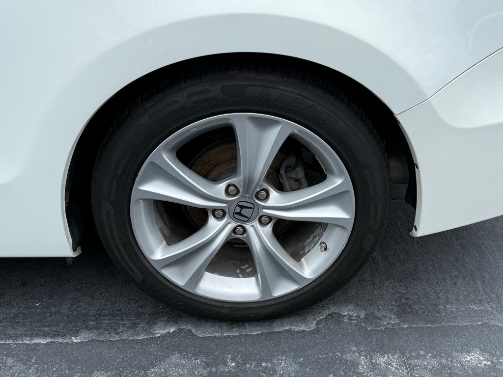 2011 Honda Accord Image 24