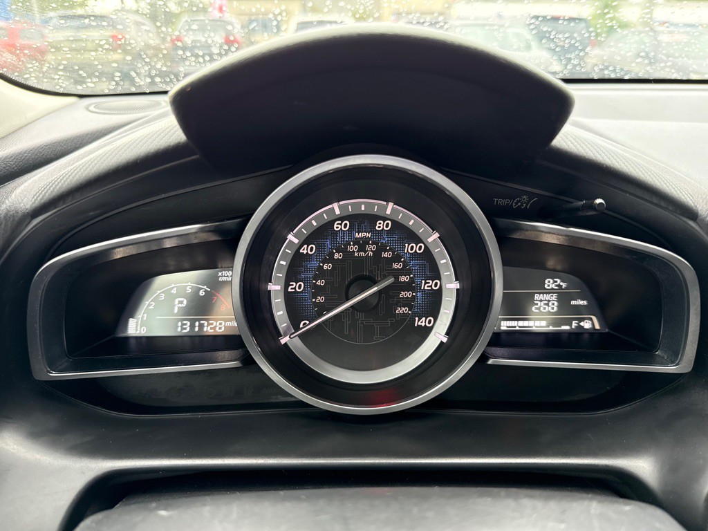 2018 Toyota Yaris Image 10