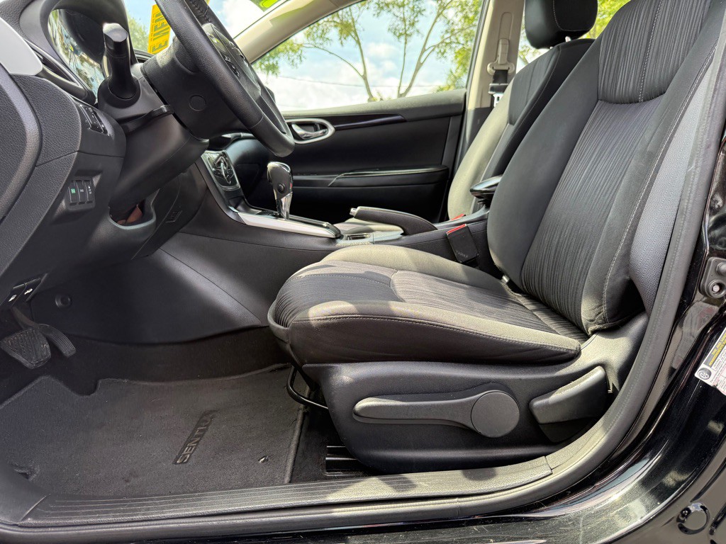 2018 Nissan Sentra Image 10