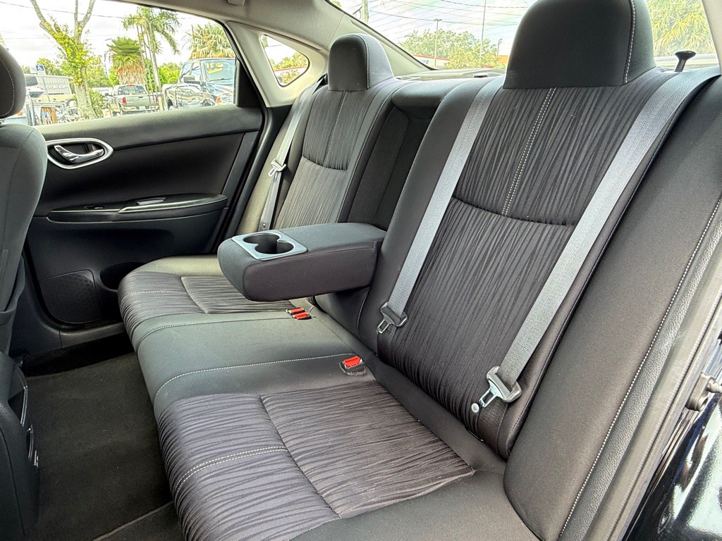 2018 Nissan Sentra Image 23