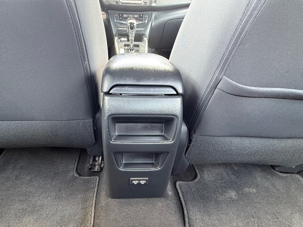 2018 Nissan Sentra Image 24