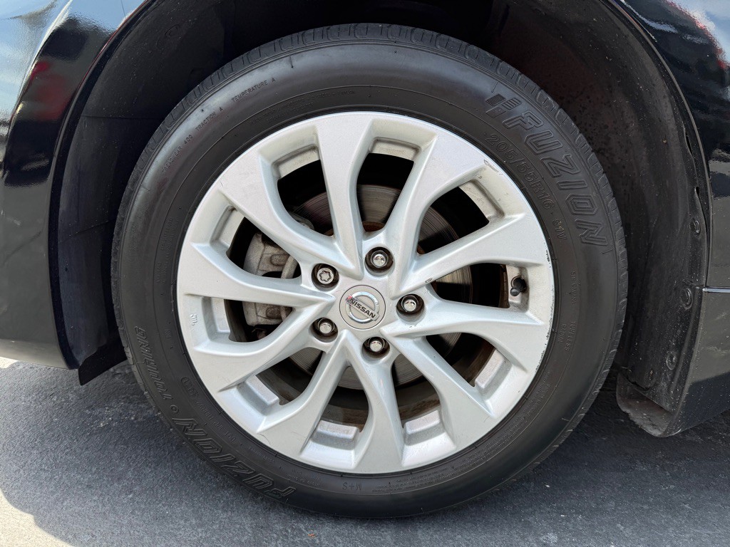 2018 Nissan Sentra Image 25