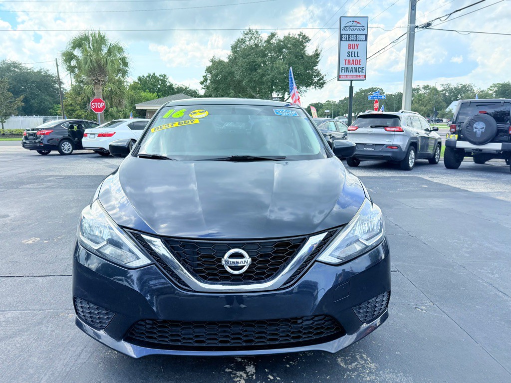 2016 Nissan Sentra Image 2