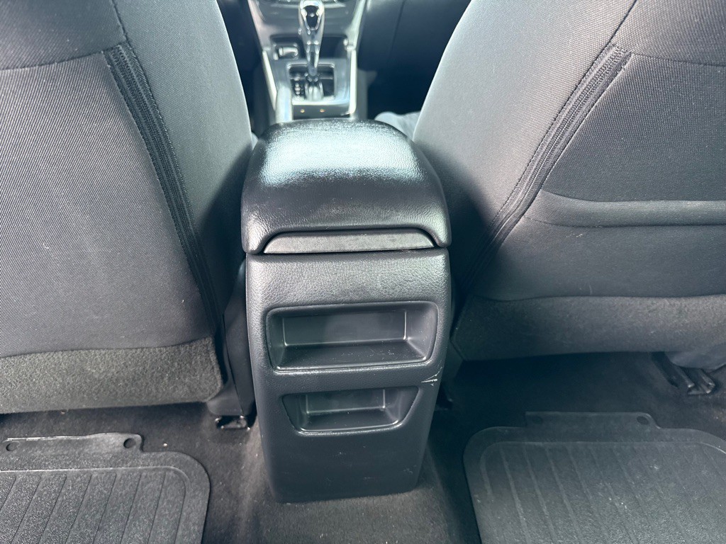 2016 Nissan Sentra Image 24