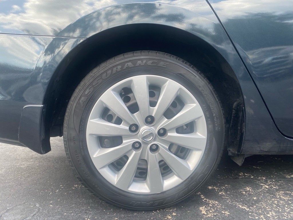 2016 Nissan Sentra Image 27