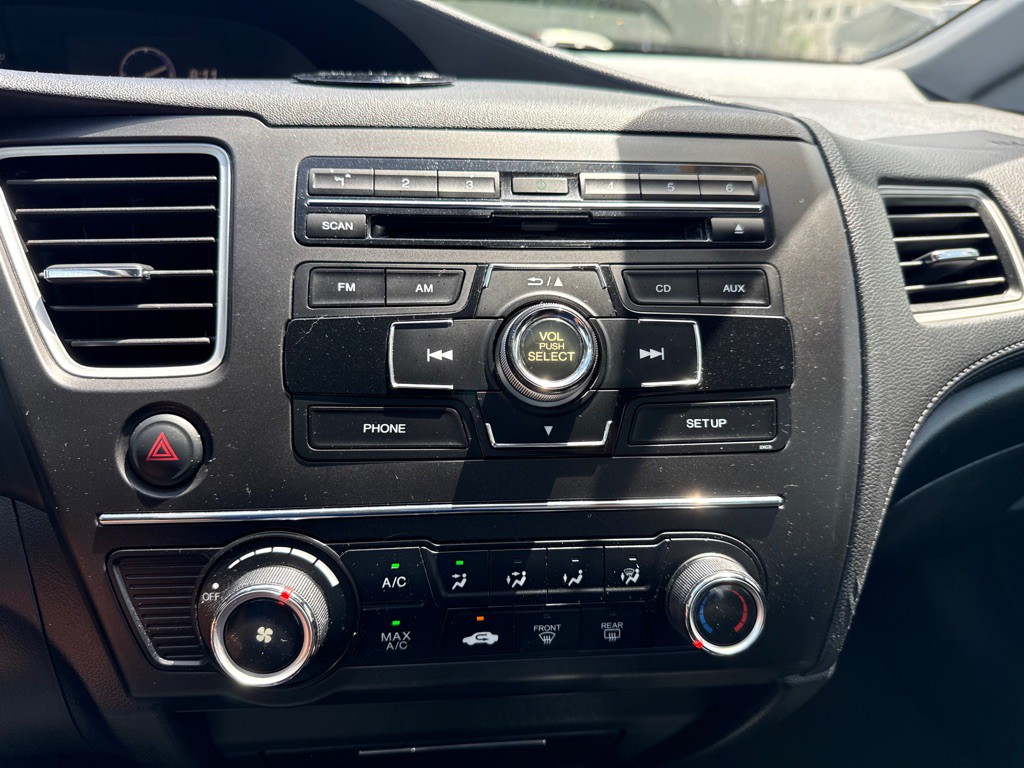 2014 Honda Civic Image 20