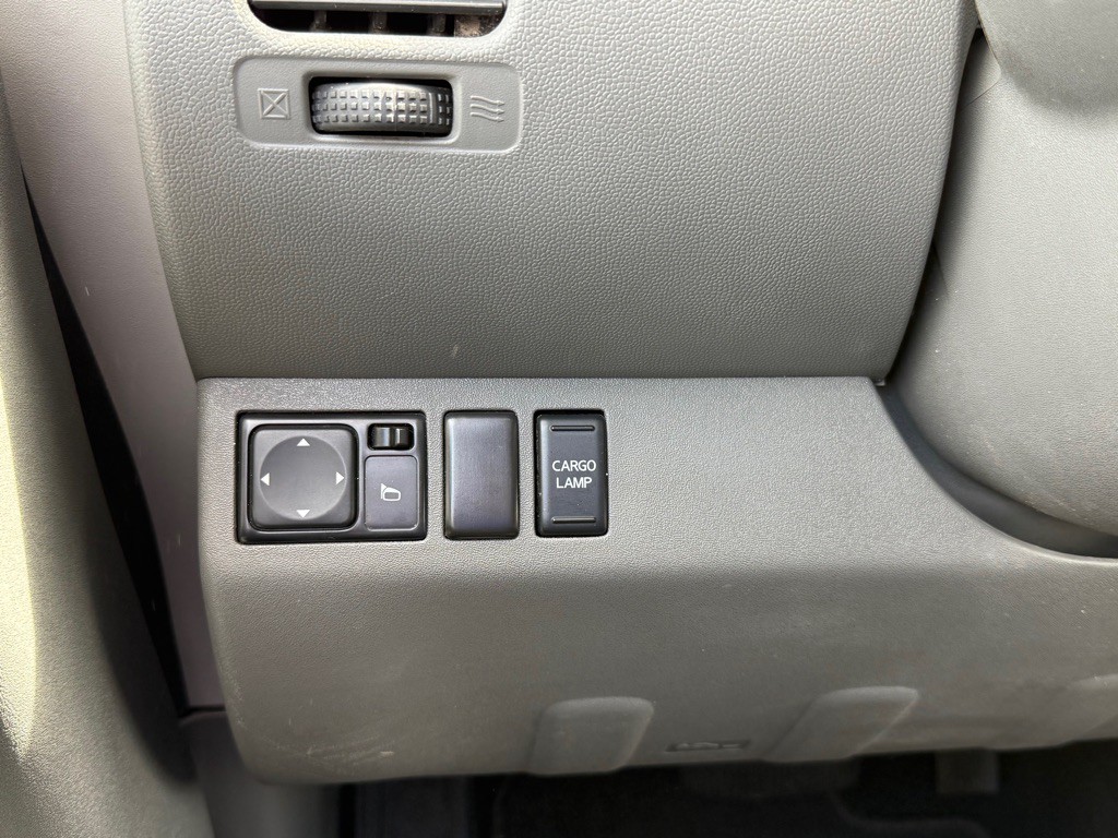 2020 Nissan Frontier Image 9