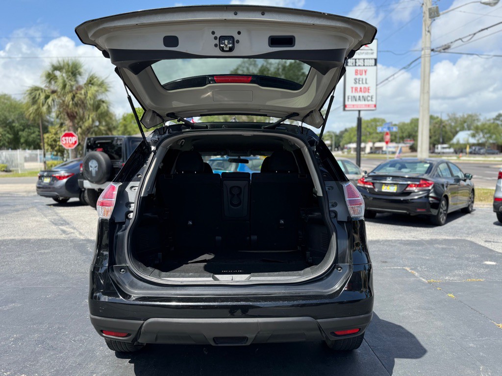 2015 Nissan Rogue Image 6