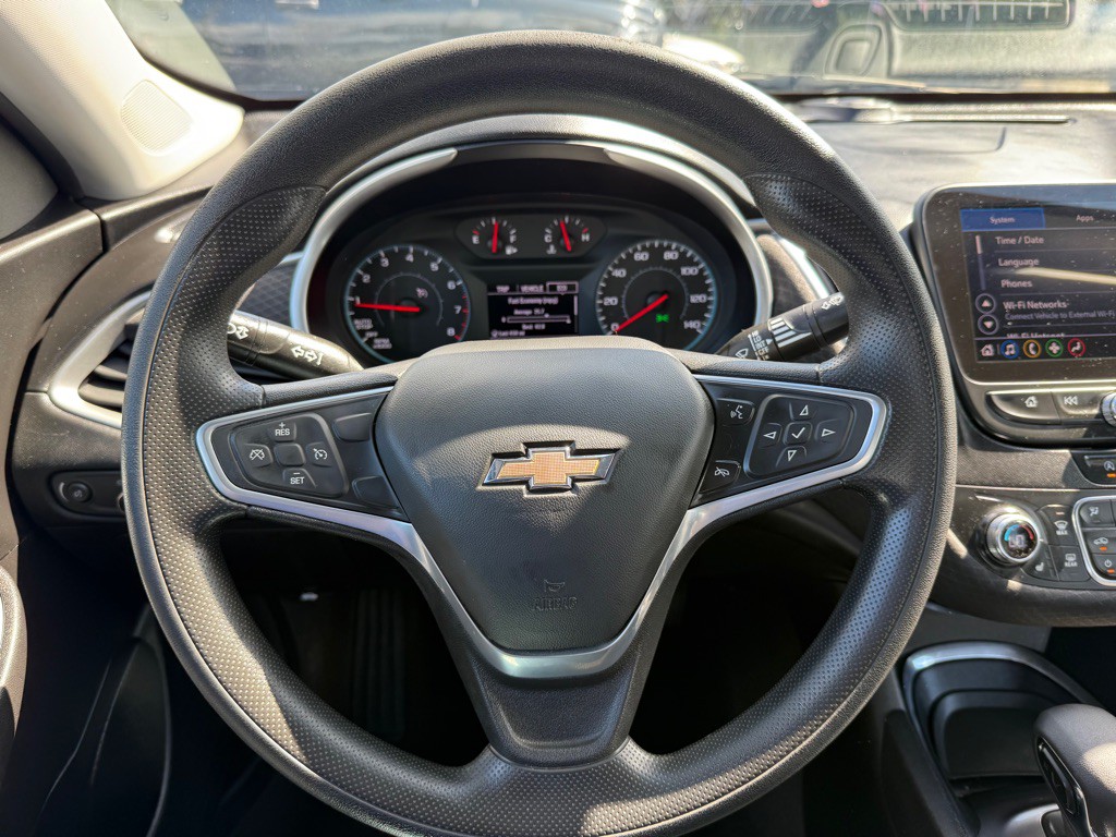 2022 Chevrolet Malibu Image 11