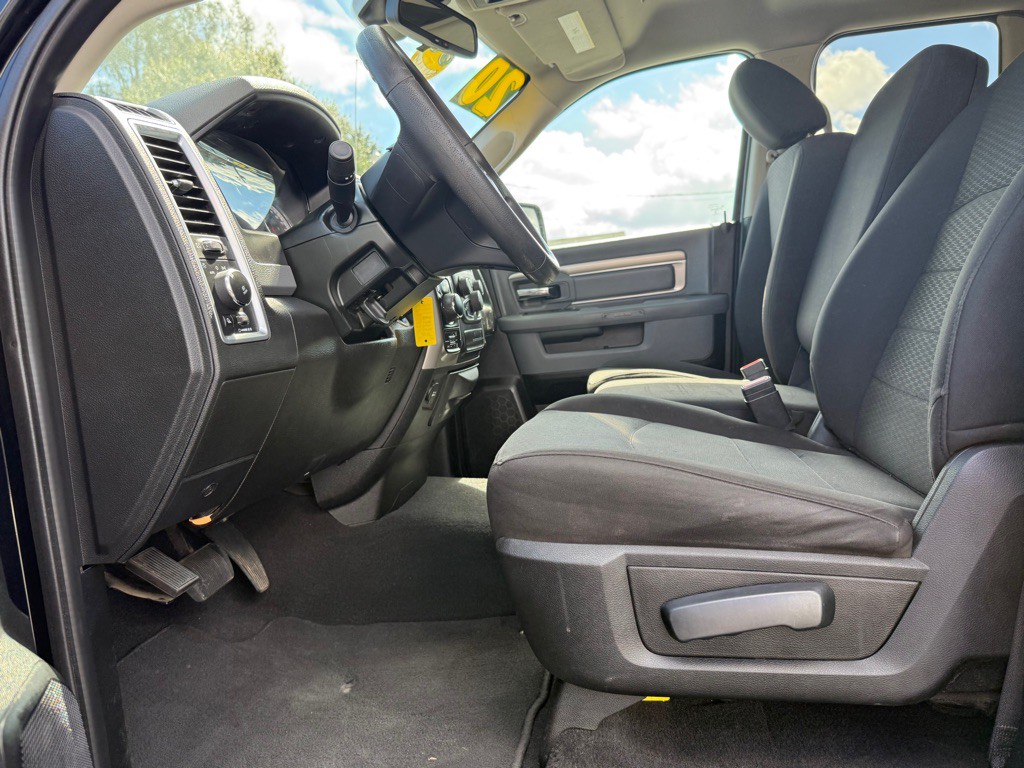 2020 RAM 1500 Image 12