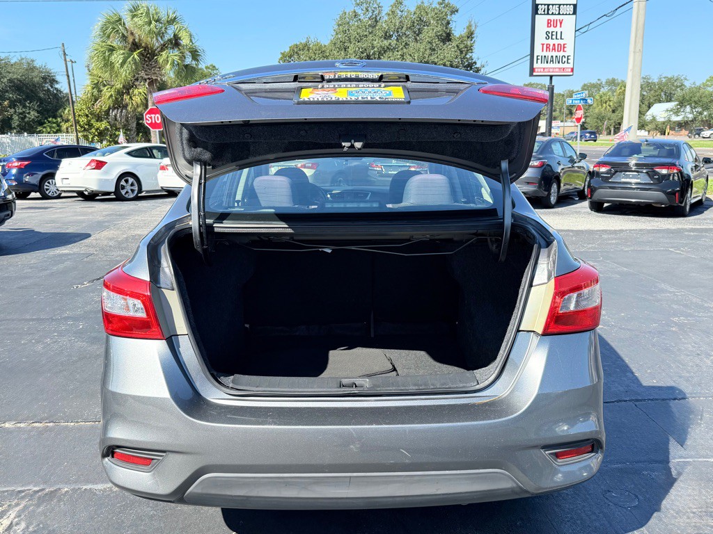 2016 Nissan Sentra Image 6