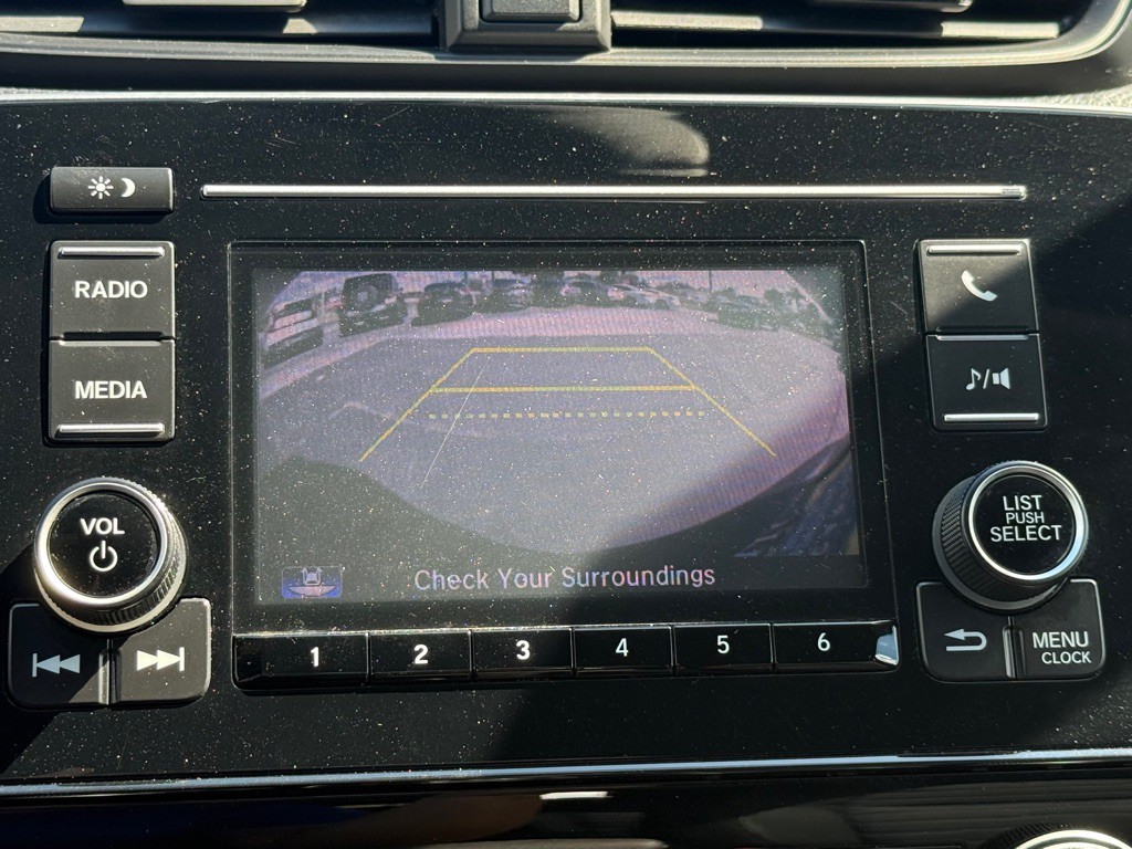 2018 Honda CR-V Image 17