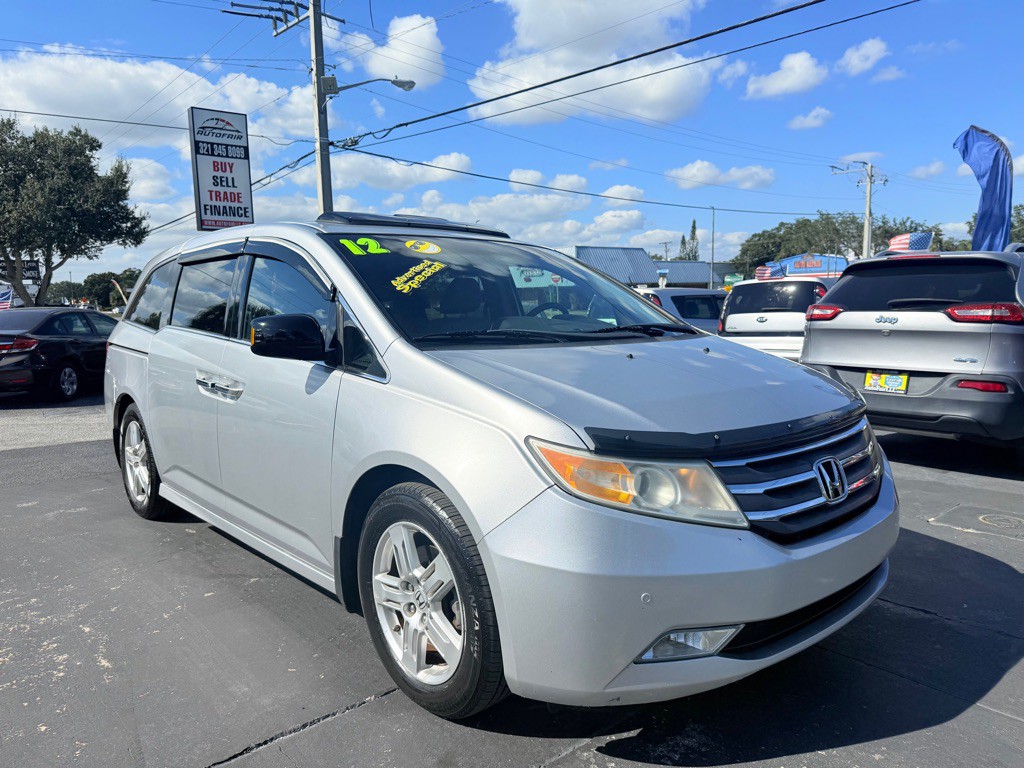2012 Honda Odyssey Image 1