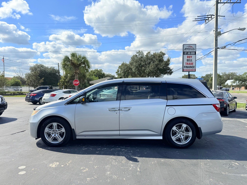2012 Honda Odyssey Image 5
