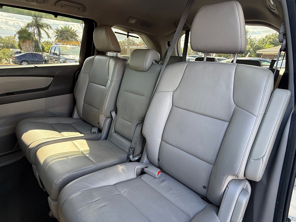 2012 Honda Odyssey Image 26