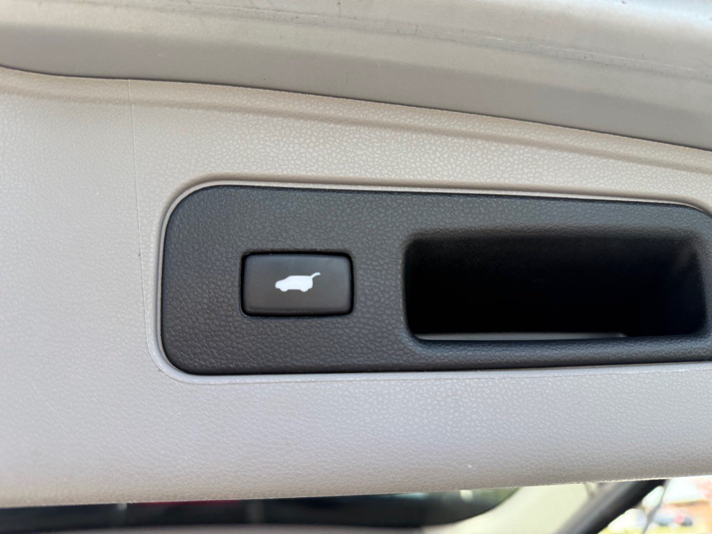 2012 Honda Odyssey Image 33