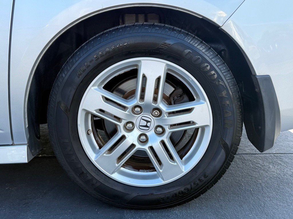 2012 Honda Odyssey Image 34