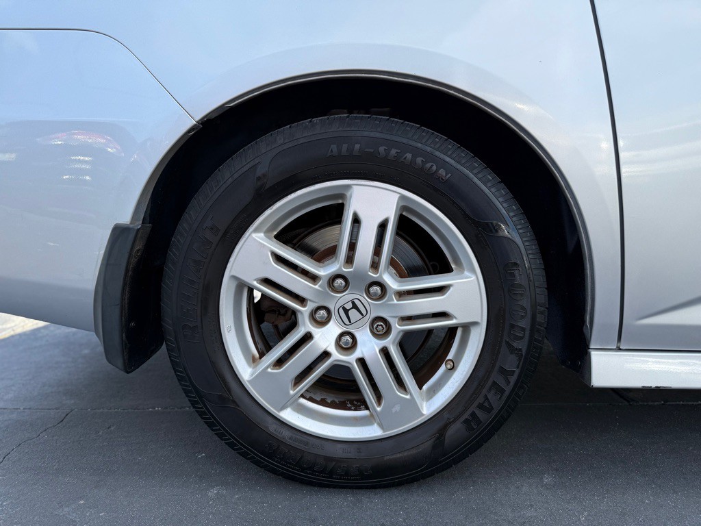2012 Honda Odyssey Image 36