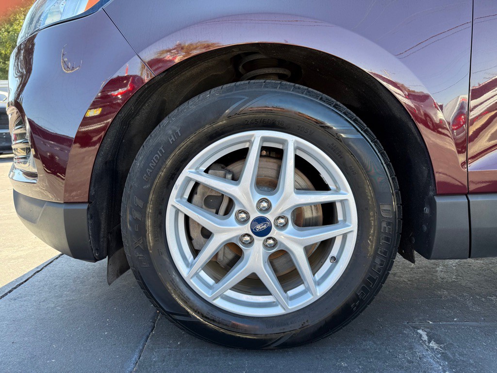 2021 Ford Edge Image 28