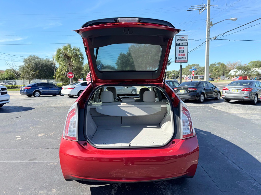 2013 Toyota Prius Image 6