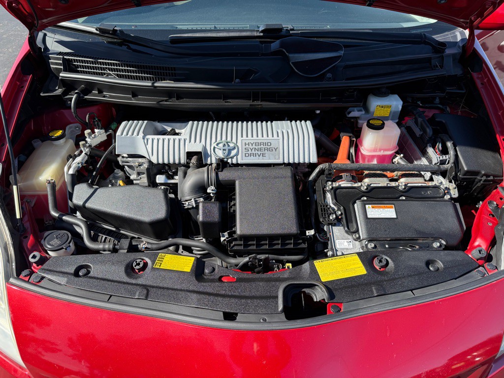 2013 Toyota Prius Image 30