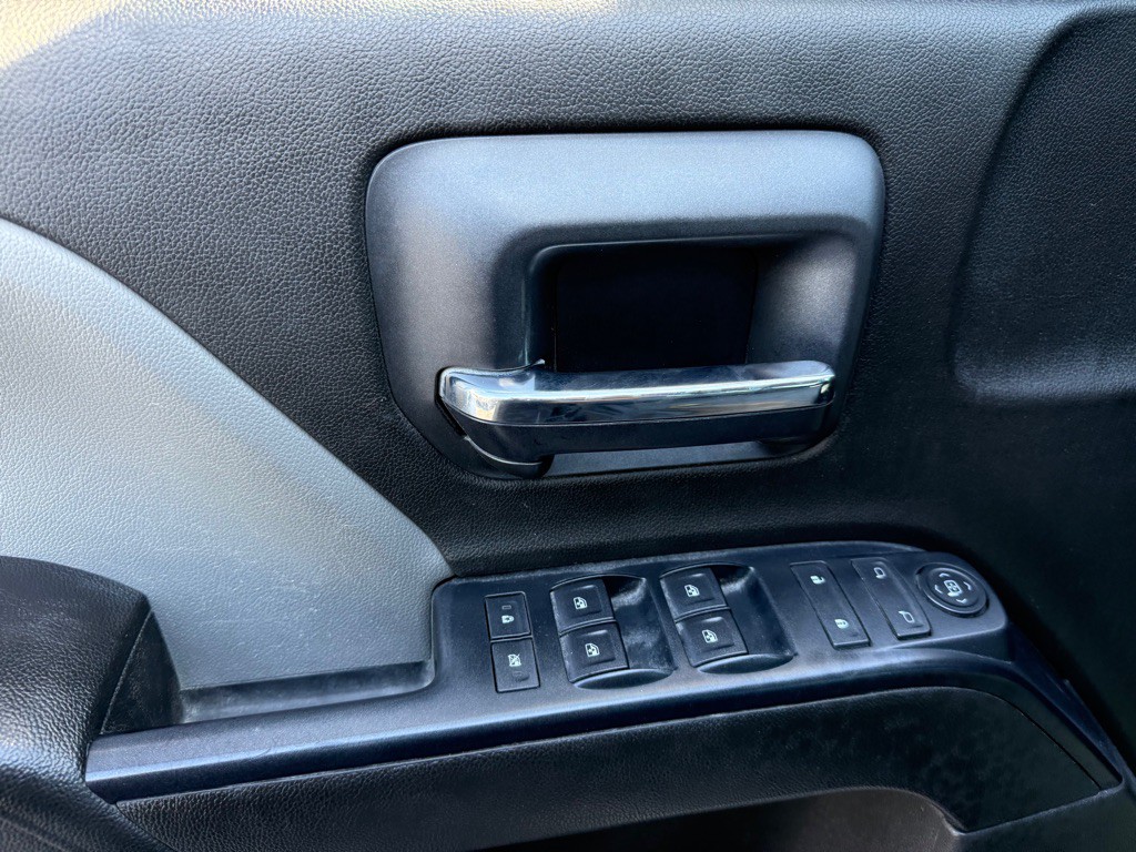 2016 GMC Sierra Image 9