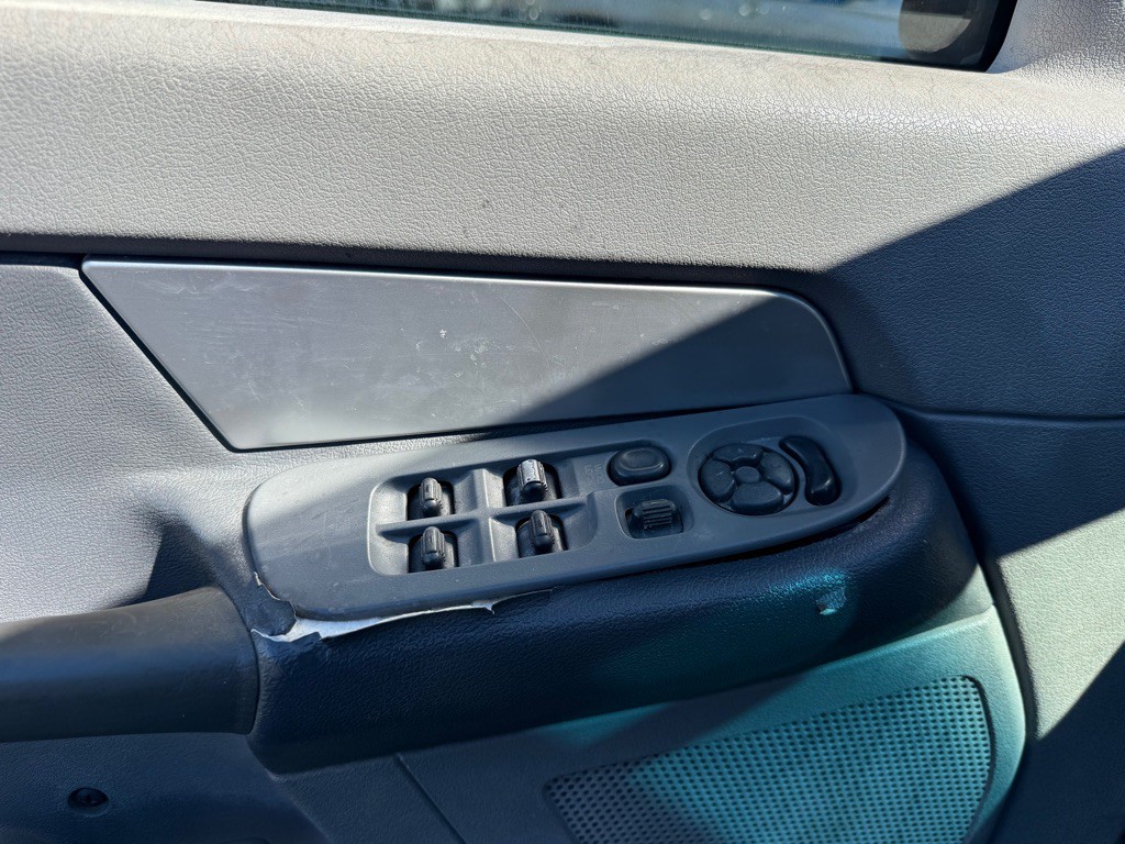 2007 Dodge Ram 1500 Image 8