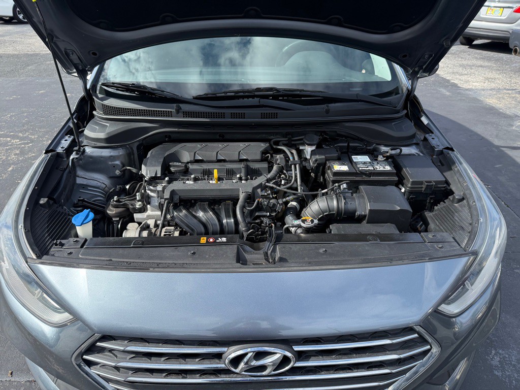 2020 Hyundai Accent Image 28