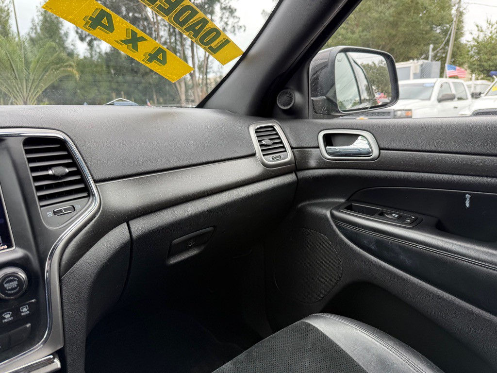 2017 Jeep Grand Cherokee Image 17