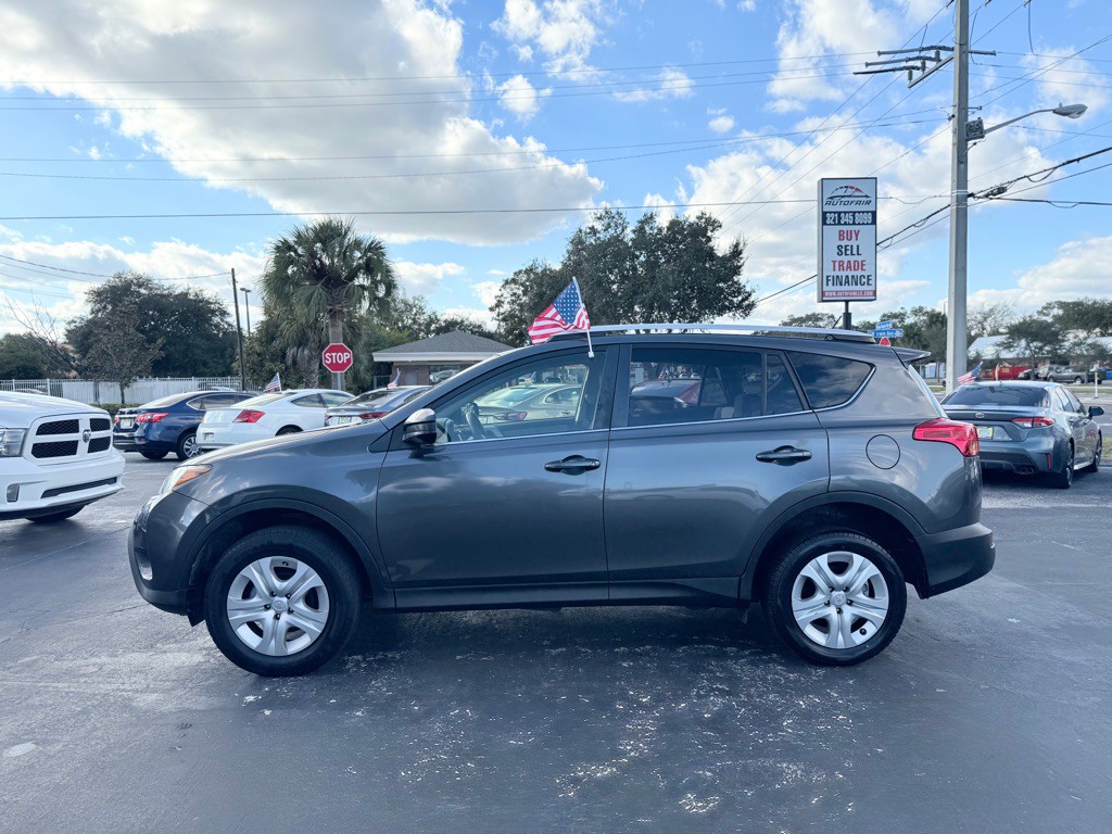 2015 Toyota Rav4 Image 4