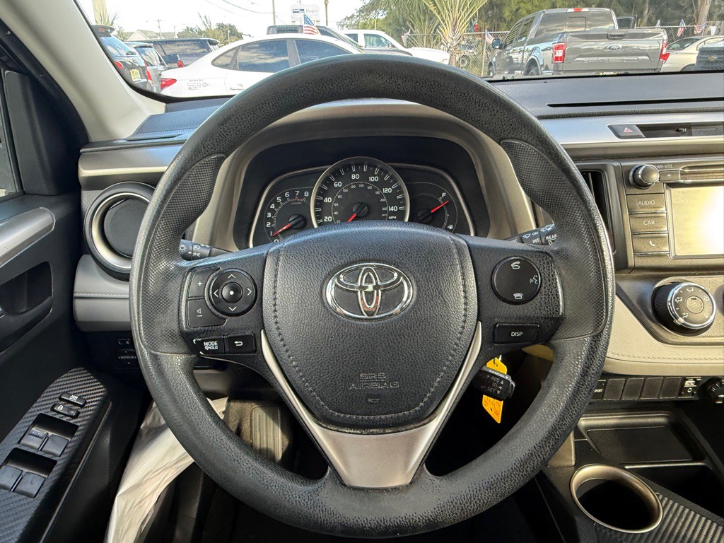 2015 Toyota Rav4 Image 12