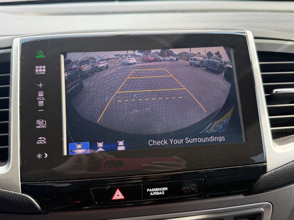 2016 Honda Pilot Image 17