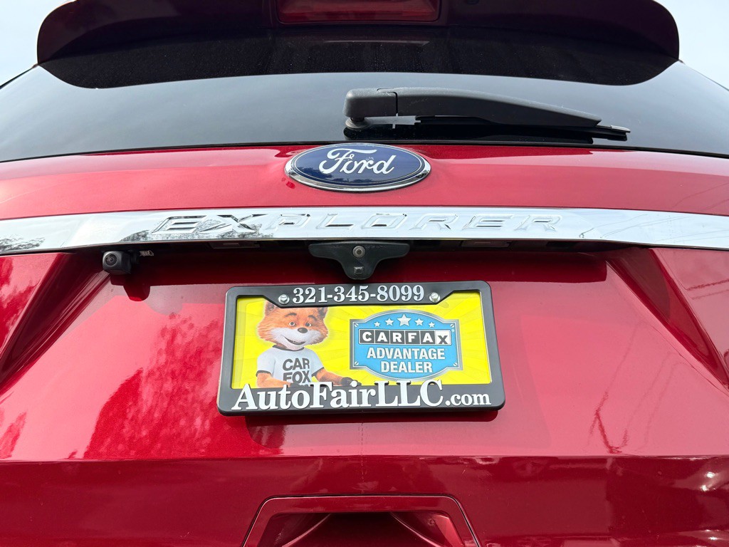 2017 Ford Explorer Image 6