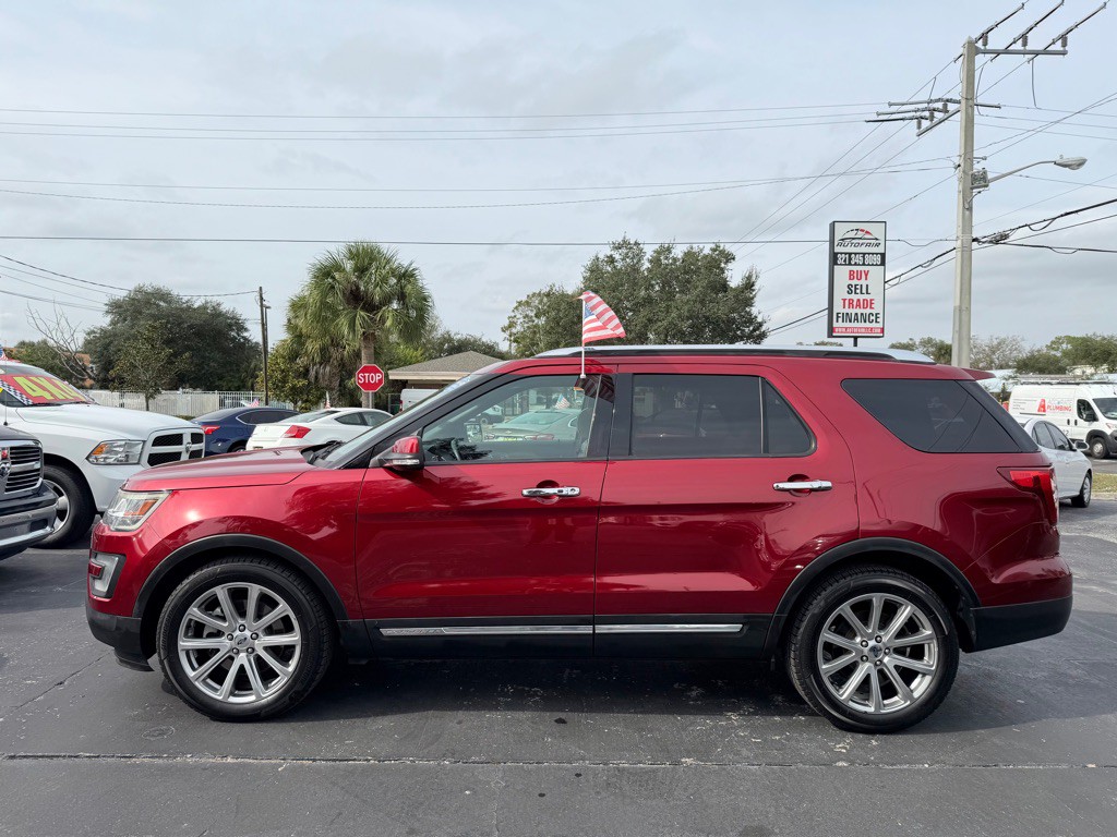 2017 Ford Explorer Image 7