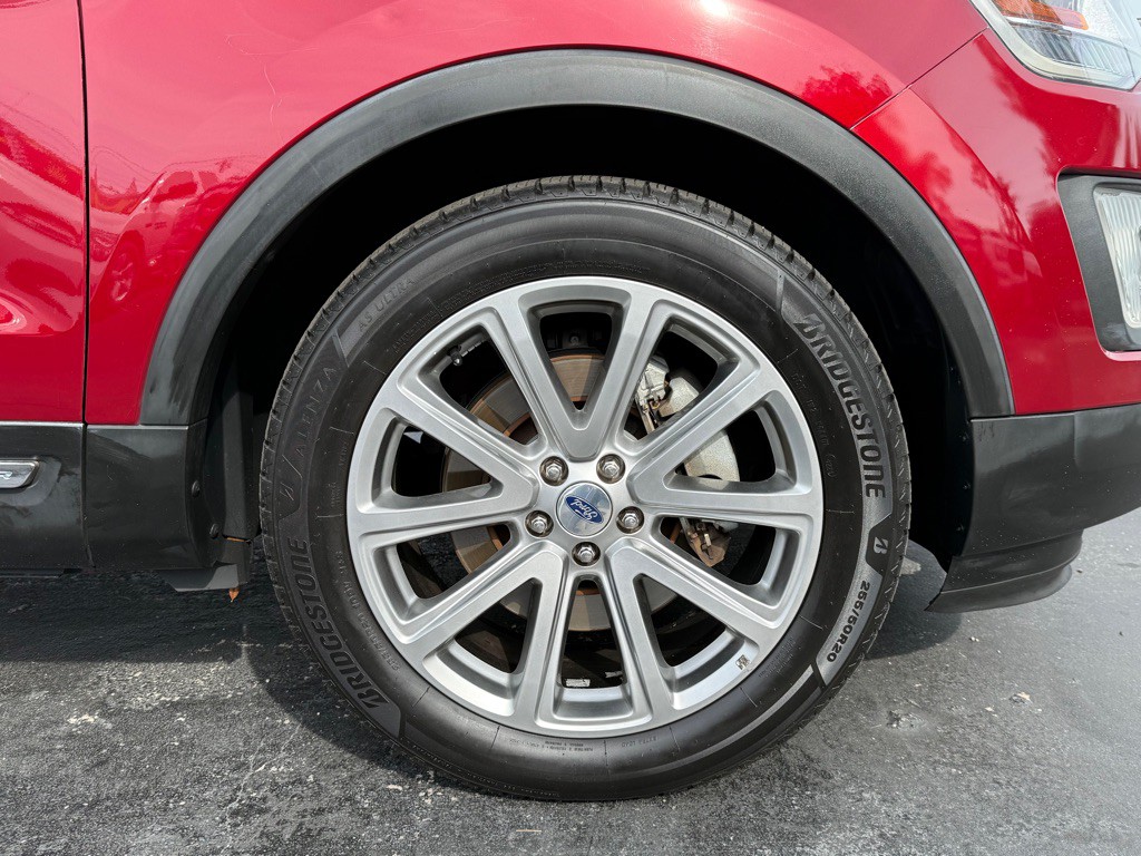 2017 Ford Explorer Image 31